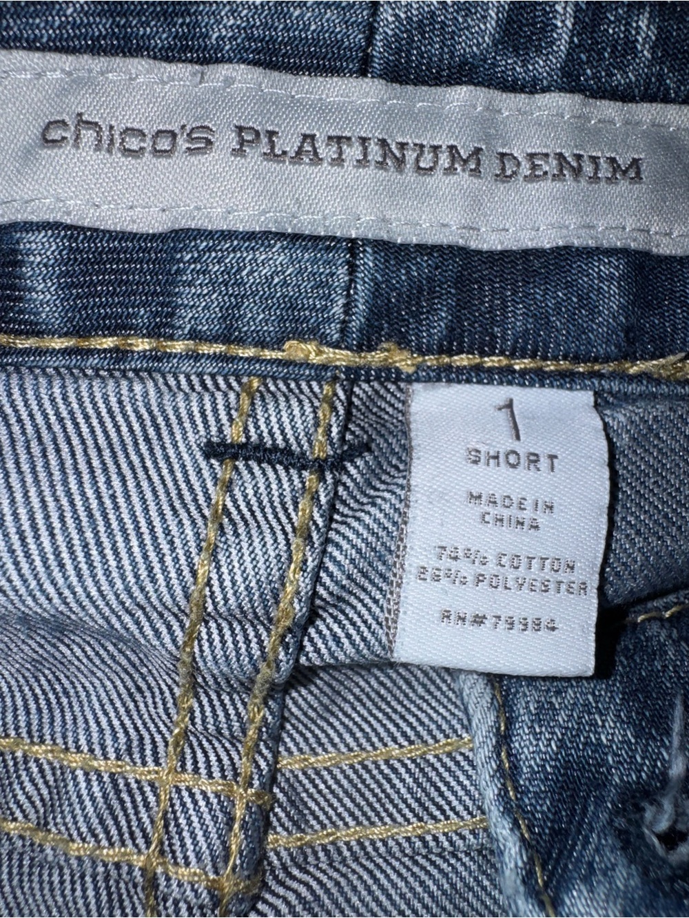 Chico’s Platinum Denim Jeans Jr Women’s Size 1 Short Straight Leg Stretch Blue - Picture 5 of 6
